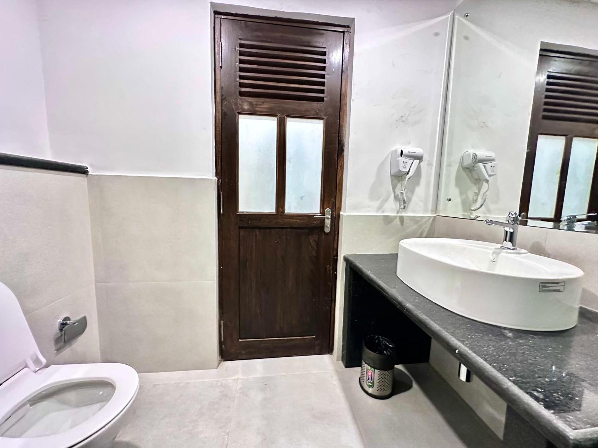 Silver Sands Sunshine - Angaara Candolim Ngoại thất bức ảnh